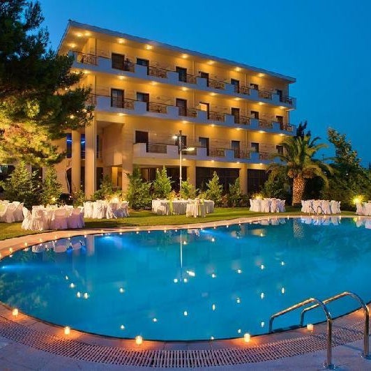 PARNIS PALACE Hotel Suites