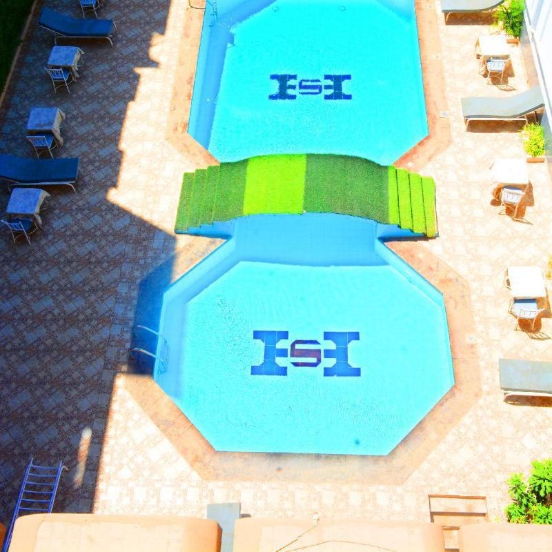 hotel shady Thumbnail