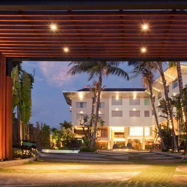THE 1O1 Bali Fontana Seminyak