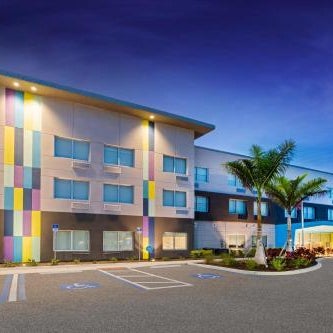 Tru By Hilton Bradenton I-75, FL Thumbnail