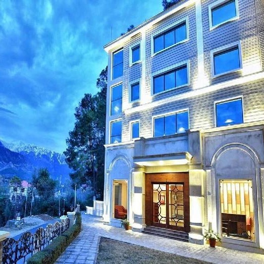juSTa Palampur Resort and Convention Centre