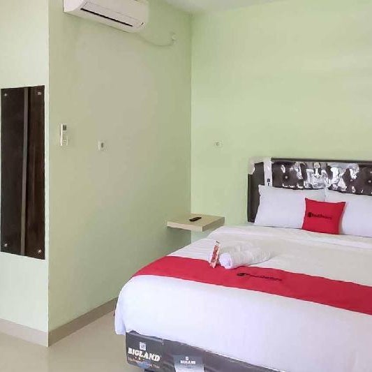 RedDoorz near Taman Wisata Alam Punti Kayu Palembang 2 Thumbnail