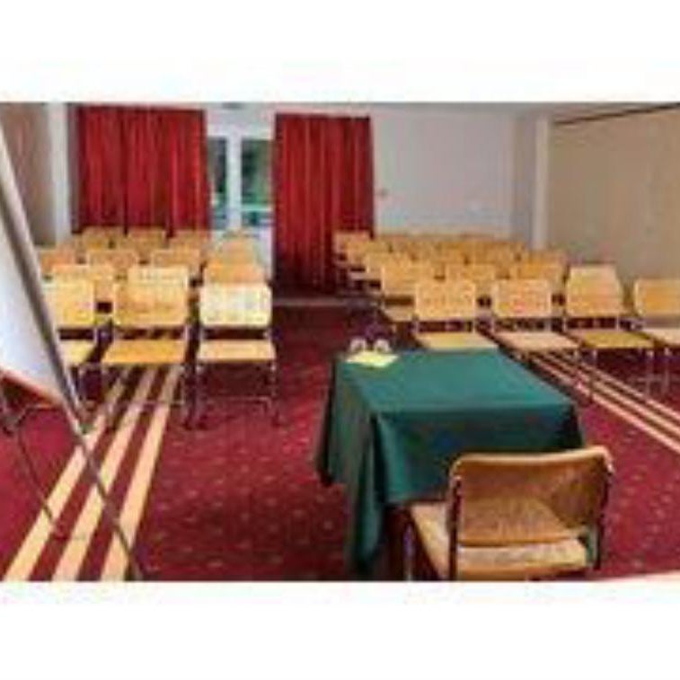 Sure Hotel by Best Western Caen Memorial