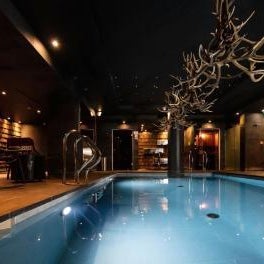 Avenue Lodge Hotel & Spa