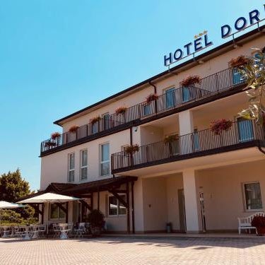 Hotel Dorè