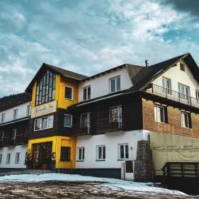 Hotel Harrachov Inn