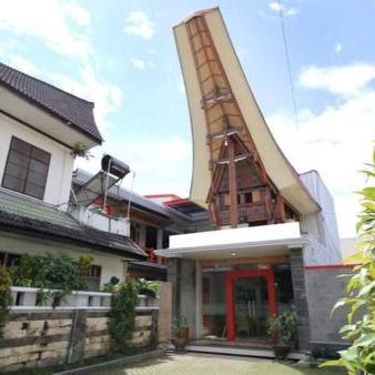 Toraja Banua Hotel
