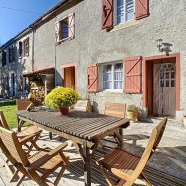 Gîte de montagne « Les Pivoines » à Nistos