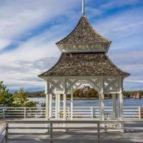 Bonnie Castle Resort & Marina Thumbnail