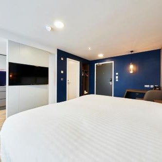 Roomzzz Newcastle City Thumbnail