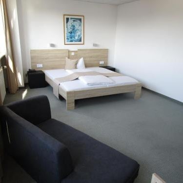 Businesshotel & Appartements Stuttgart-Vaihingen Thumbnail