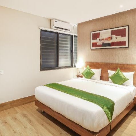 Treebo Elite Residency - 2 Kms From Railway Station