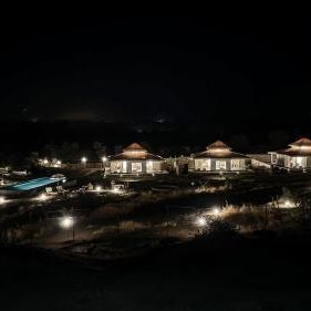 Brij Pola, Jawai - Luxury Jungle Camp with Private Pools