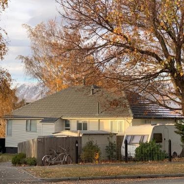 Parkside Holiday Home - Fully Fenced Garden