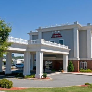 Hampton Inn By Hilton And Suites Middletown, Ri Thumbnail