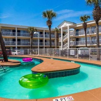 The Sandbar Hotel, Trademark Collection by Wyndham Thumbnail