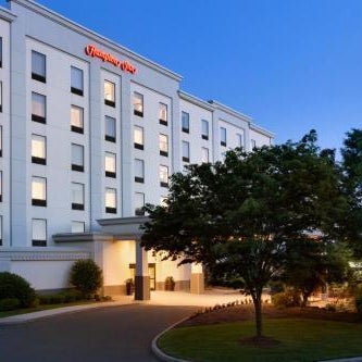 Hampton Inn By Hilton Long Island - Brookhaven Thumbnail