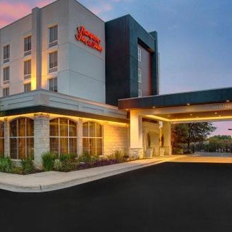 Hampton Inn By Hilton And Suites Austin-Airport Thumbnail