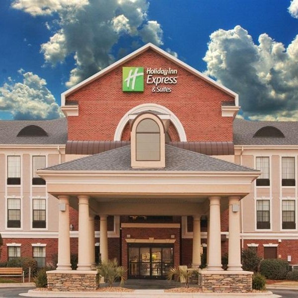 Holiday Inn Express Hotel & Suites Morehead City By IHG Thumbnail
