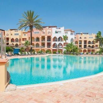 Jardim da Meia Praia Resort Thumbnail