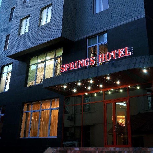 Springs Hotel Thumbnail