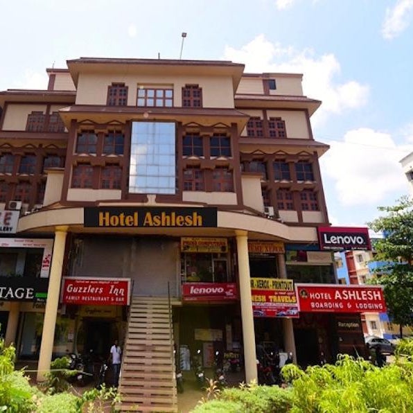Hotel Ashlesh