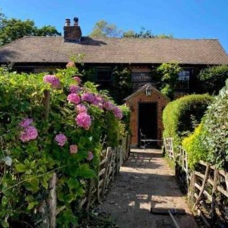 17th Century Boutique Getaway in the Countryside Thumbnail