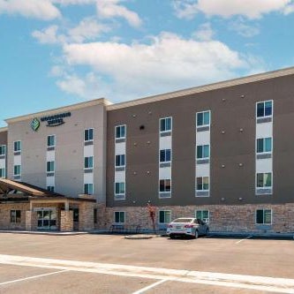 WoodSpring Suites Bakersfield Airport Thumbnail