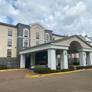 Wingate by Wyndham Jackson / Ridgeland Thumbnail