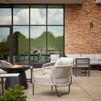 Hilton Garden Inn Grapevine at Silverlake Crossings