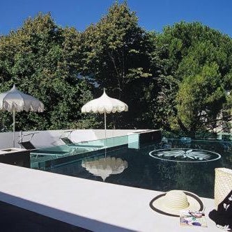 M Glamour Hotel Thumbnail