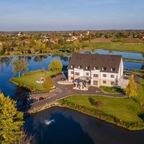 Sziget Hotel Thumbnail