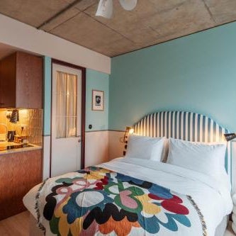 room2 London Chiswick Hometel Thumbnail