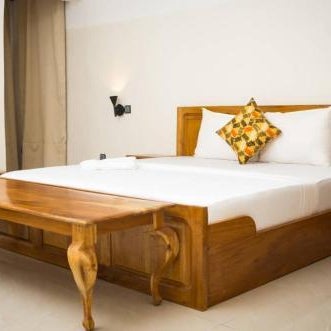 ELOGIA HOTEL