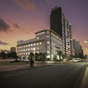 Parade Hotel Thumbnail