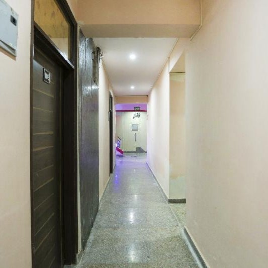 Super Hotel O Sector 3 Ghaziabad Formerly Cloud Inn Thumbnail