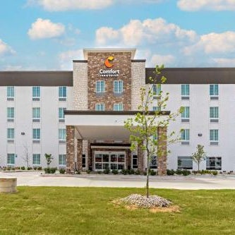 Comfort Inn & Suites Euless DFW West Thumbnail