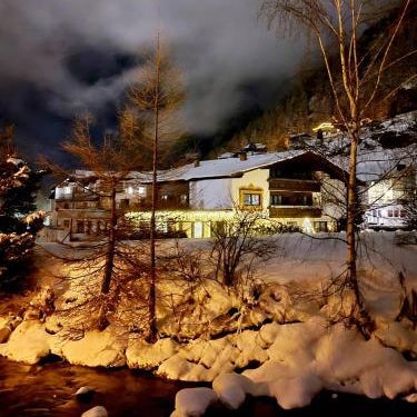Rustica Alpine B&B