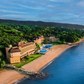 HVD Riviera Beach Ultra All Inclusive & Mineral Pool - Private Beach & Free Parking Thumbnail