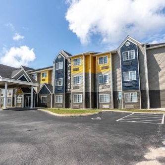 The Windstar Hotel - Carolina Beach Thumbnail
