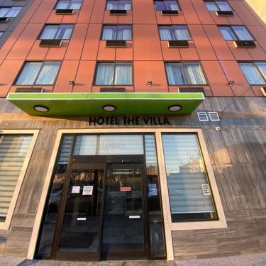 Hotel The Villa - Long Island City Thumbnail