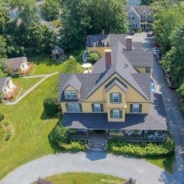 Sand Bar Cottage Inn Thumbnail