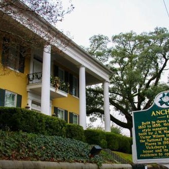 Anchuca Historic Mansion & Inn Thumbnail