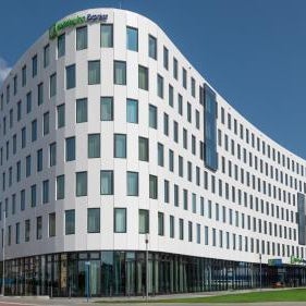 Holiday Inn Express Dusseldorf- Hauptbahnhof By IHG Thumbnail