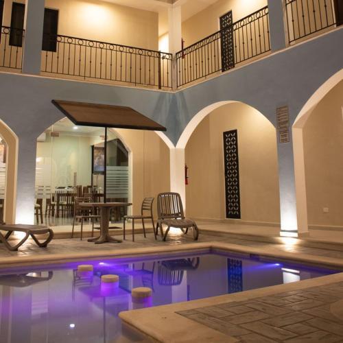Hotel Las Monjas Thumbnail