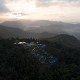 Aveda Munnar Mountains and Mist