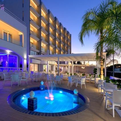 Oceanis Park Hotel