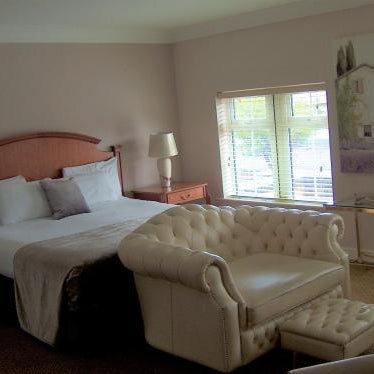 TF Royal Hotel & Theatre