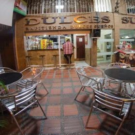 HOTEL DULCES SUEÑOS