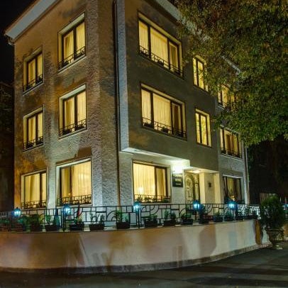 Vila Paris Boutique Hotel Thumbnail